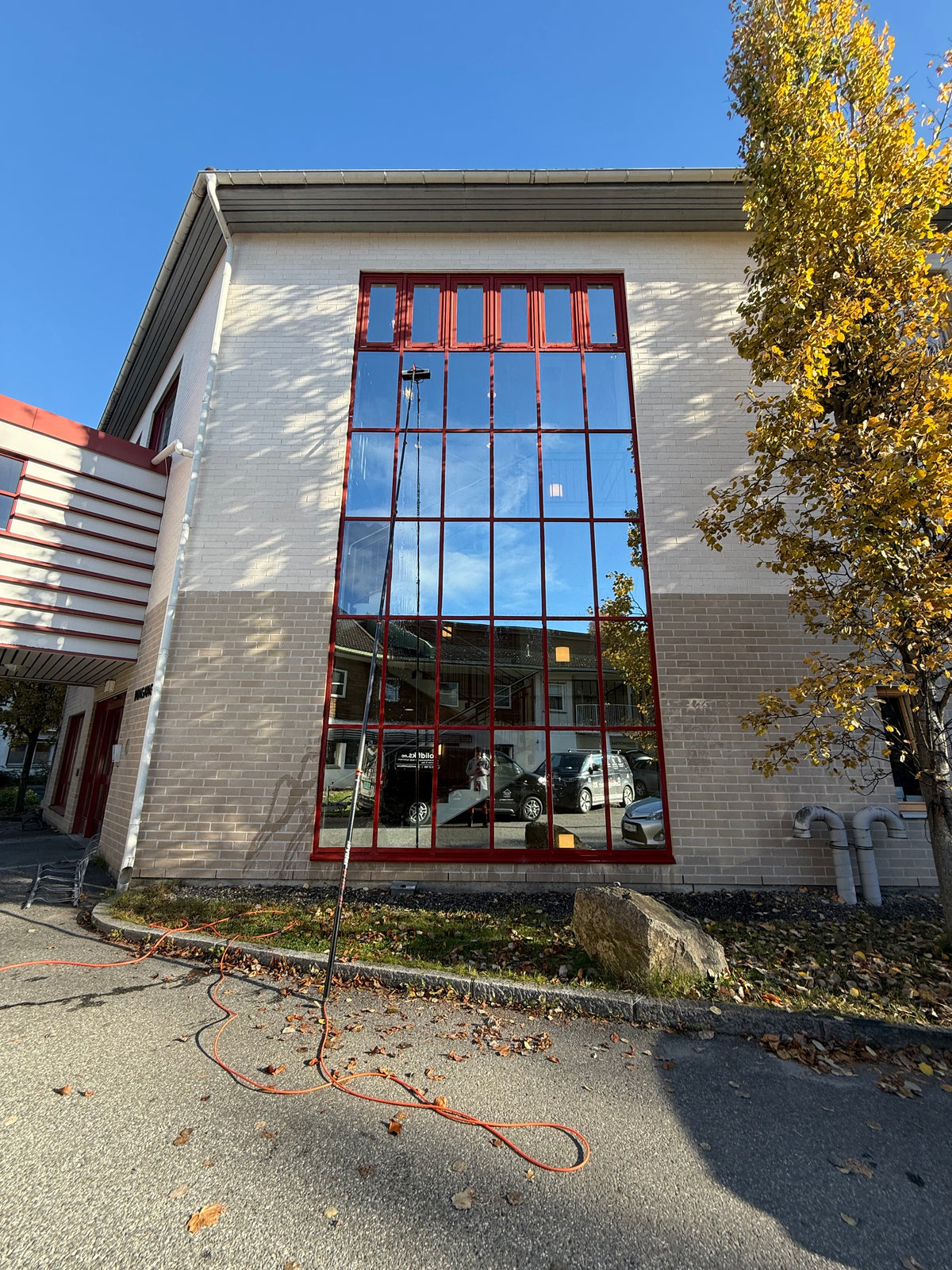 Glassfasade på næringsbygg